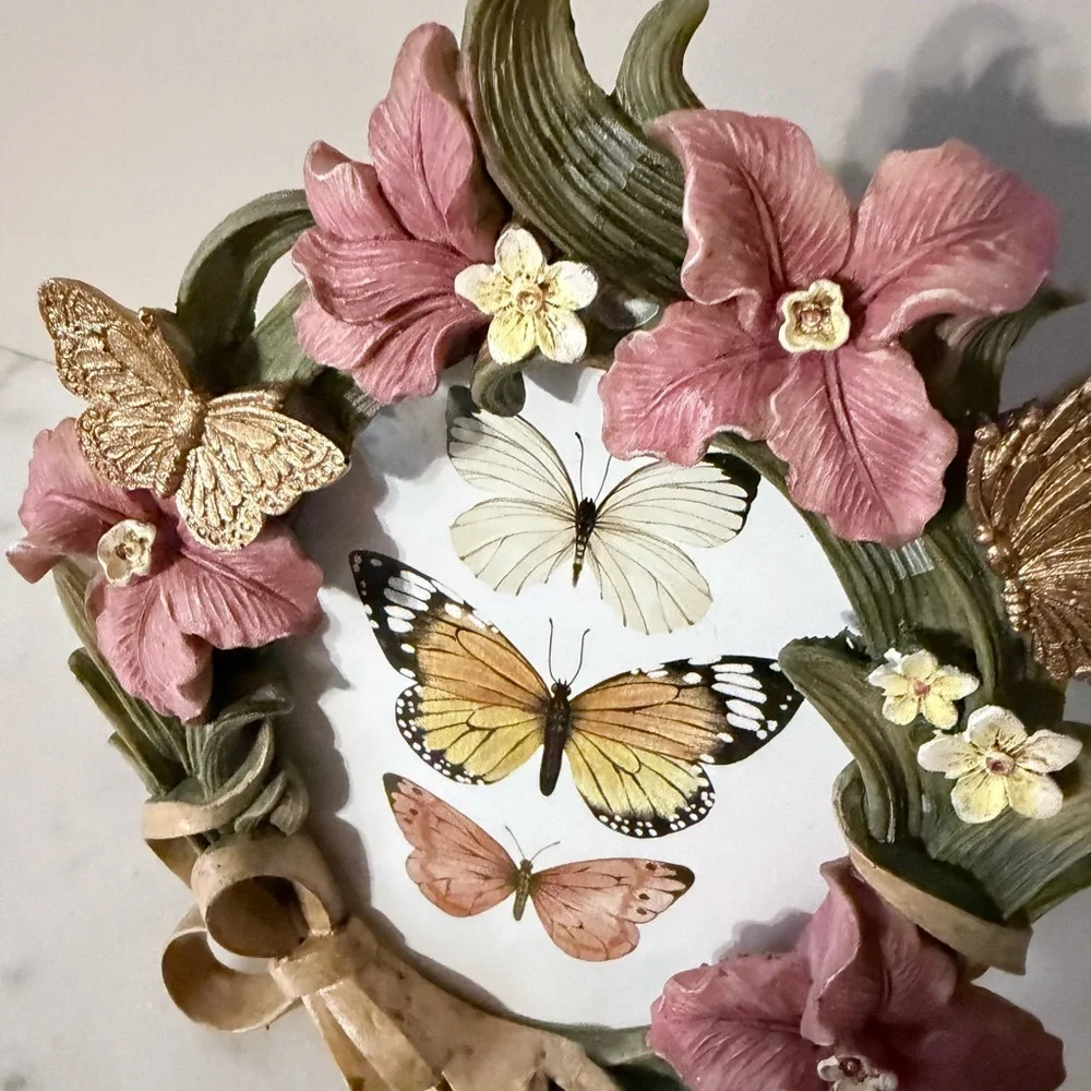 Floral Butterfly 3d  Picture Frame